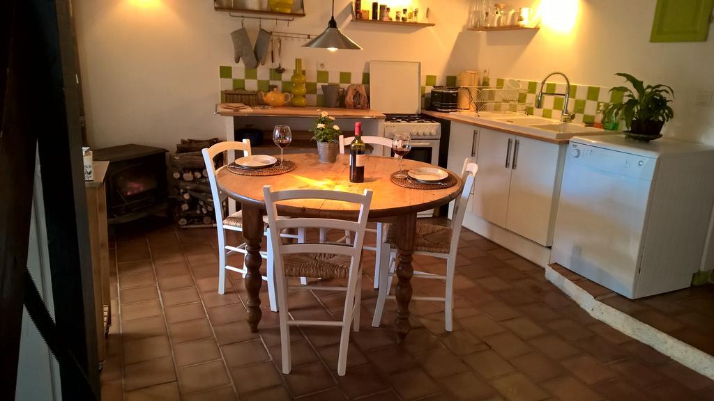 Gite Du Puy Saint-Fortunat-sur-Eyrieux ภายนอก รูปภาพ